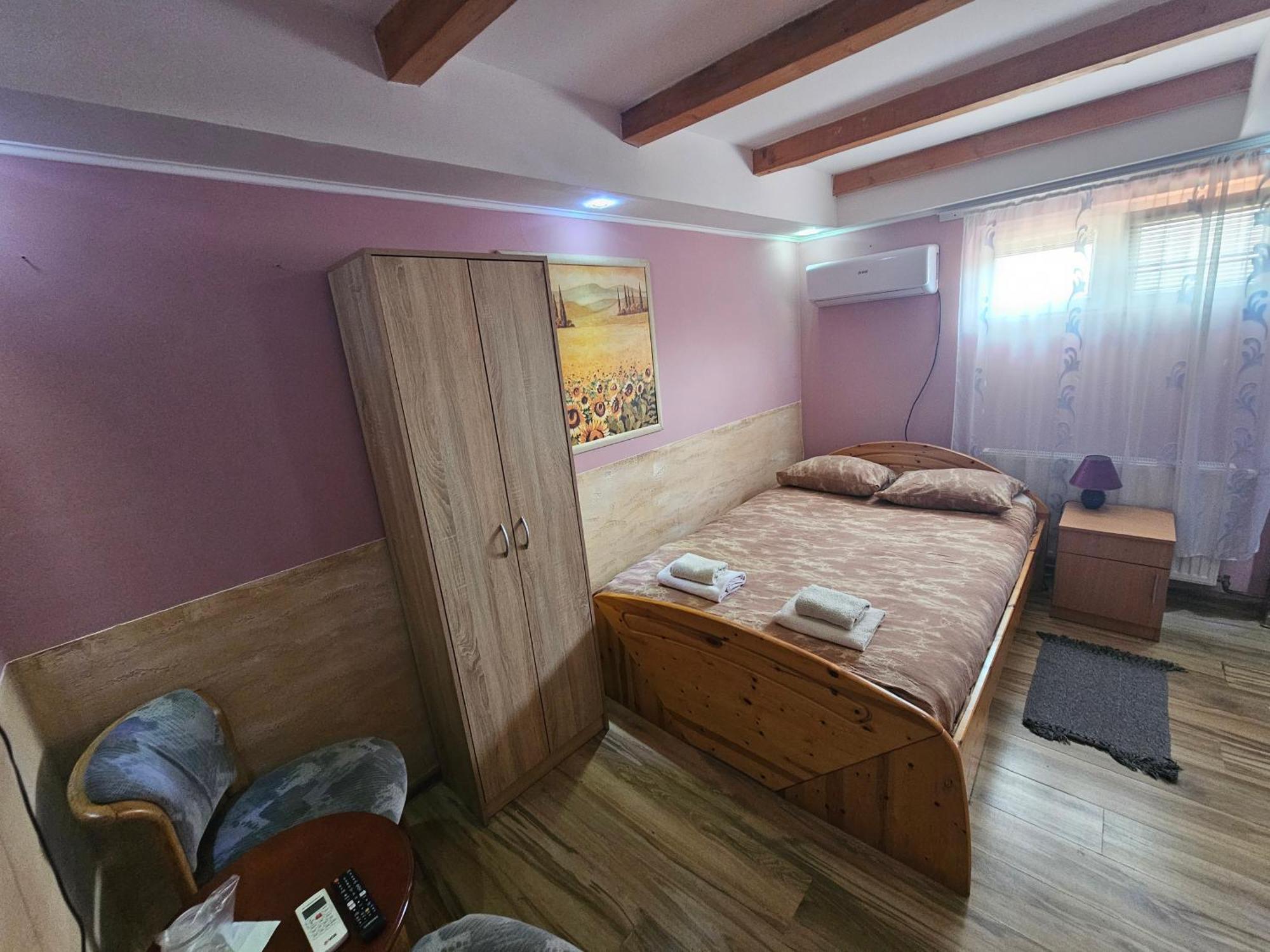 Rooms " Simke " Subotica Eksteriør bilde